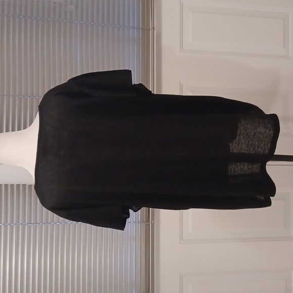 $4 Add-on Black Sheer Cap Sleeve Tee - Size 3X - Picture 5 of 7